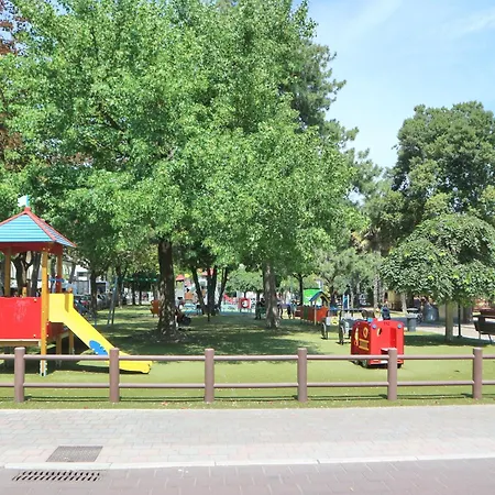 Elena Lignano Sabbiadoro